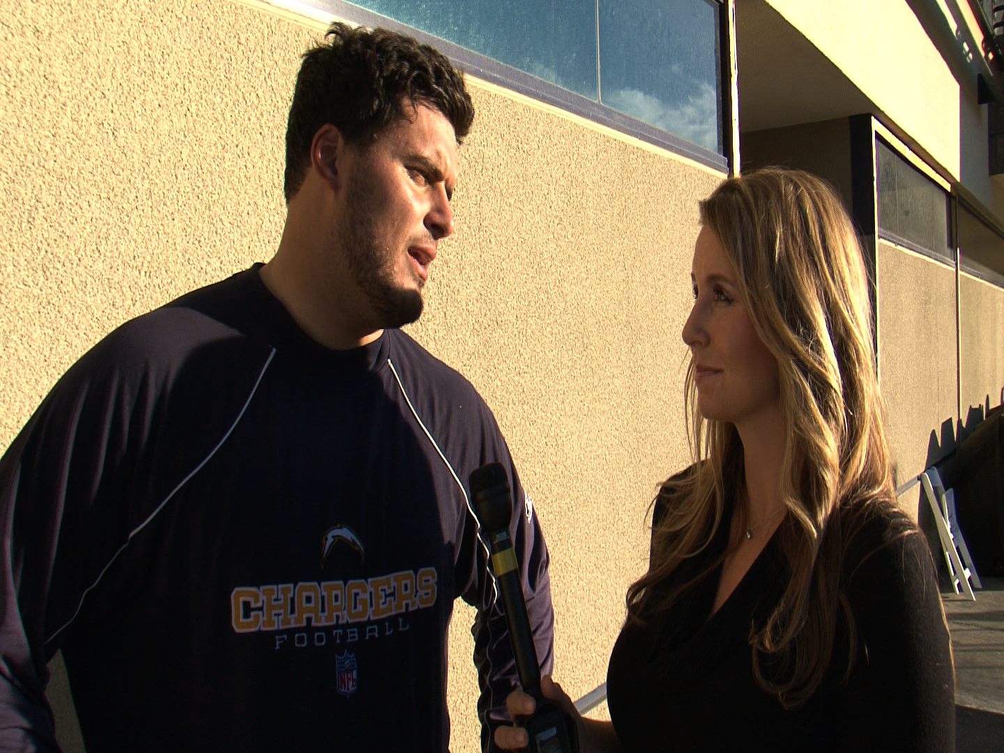 luis castillo chargers wife
